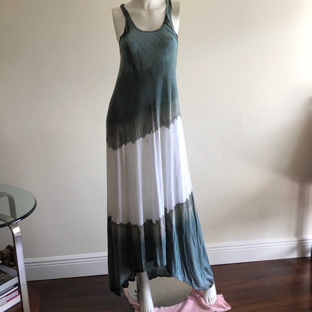 Go Couture Tie-Dye High-Low Maxi Dress